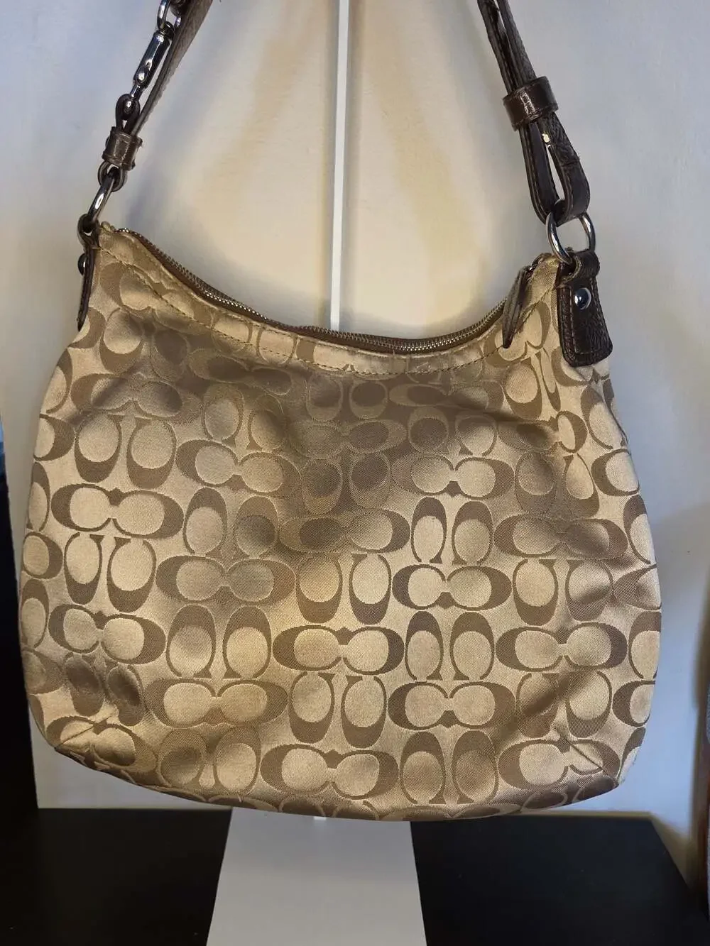 Coach Penelope Signature Sateen Jacquard Turnlock Hobo Bag F19232